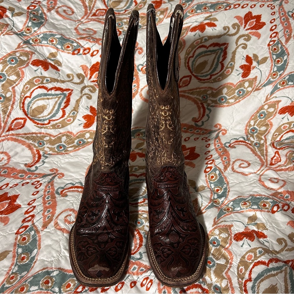 Tooled western cowgirl boots - Picture 5 of 7